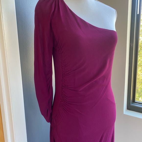 Cynthia Vincent Ruched One Shoulder Cocktail Dress - Picture 6 of 13